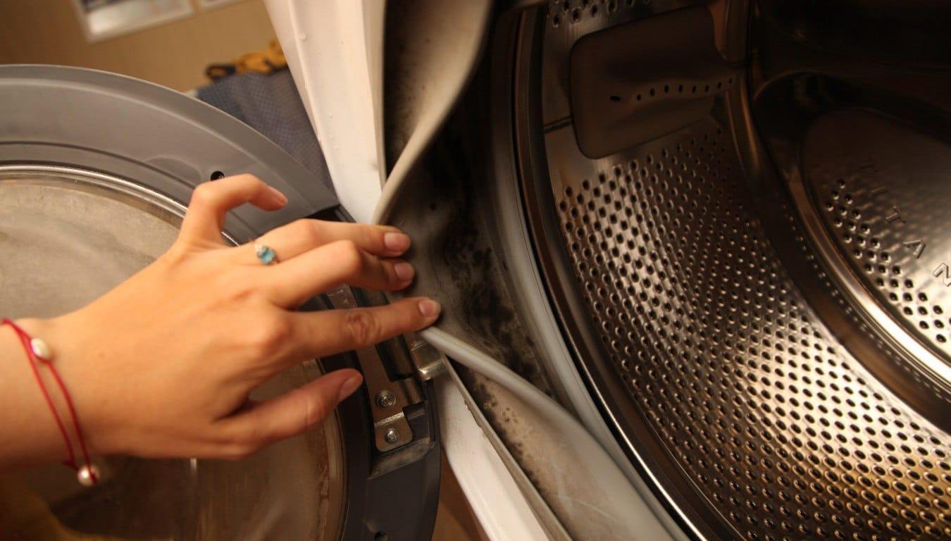 Çamaşır Makinesi Nasıl Temizlenir? Makinenin Lastik Temizliği Nasıl Olmalıdır? resmi